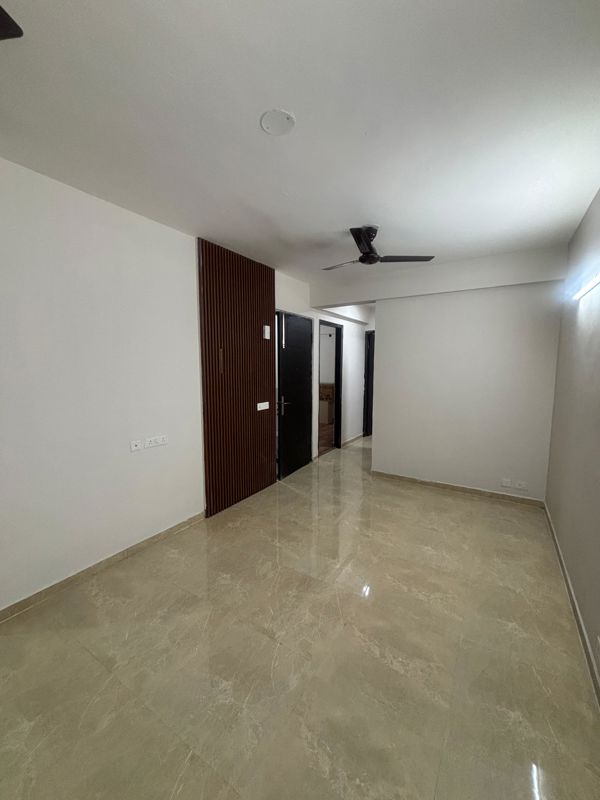 3 BHK for rent in Sohna Sector 36, Gurugram — semi-furnished — 1120 sq.ft — Signature Global Park 4 and 5