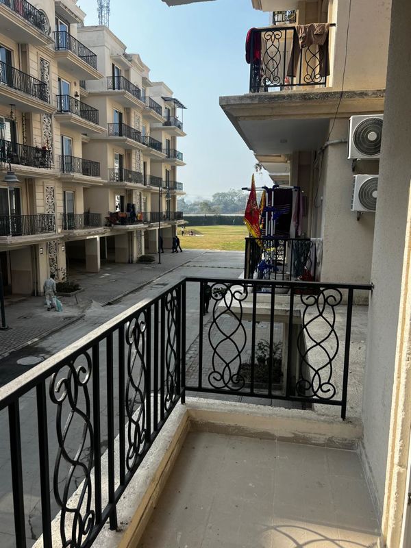 3 BHK for rent in Sohna Sector 36, Gurugram — semi-furnished — 1120 sq.ft — Signature Global Park 4 and 5