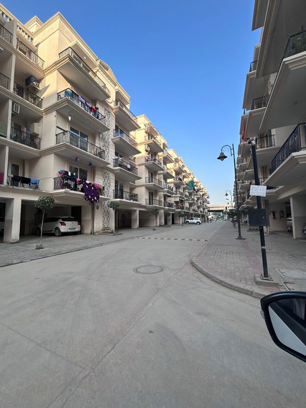 3 BHK for rent in Sohna Sector 36, Gurugram — semi-furnished — 1120 sq.ft — Signature Global Park 4 and 5