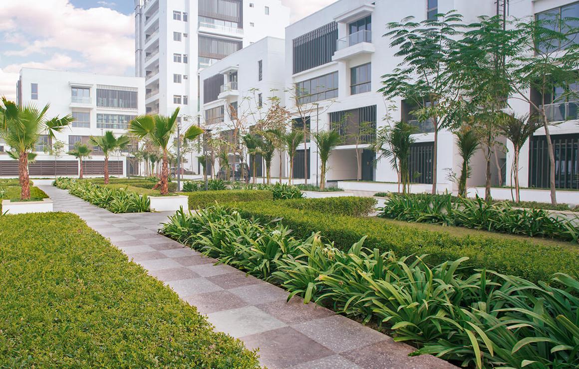 3 BHK for rent in Southern Peripheral Road, Gurugram — semi-furnished — 2000 sq.ft — Tata Primanti