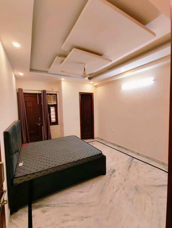 3 BHK for rent in Sushant Lok ii, Gurugram — semi-furnished — 1400 sq.ft
