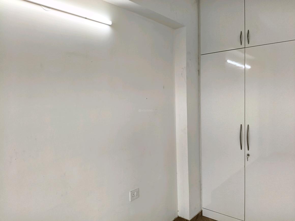 3 BHK for rent in Sushant Lok Phase 1, Gurugram — semi-furnished — 1800 sq.ft — CGHS Tarika CGHS