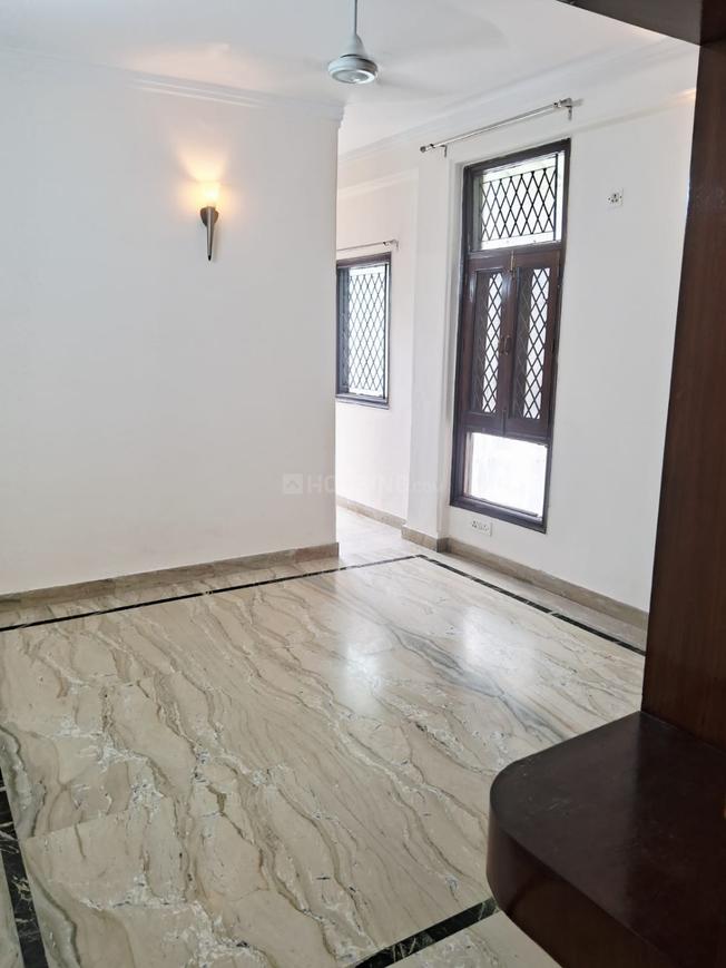 3 BHK for rent in Sushant Lok Phase 1, Gurugram — semi-furnished — 1800 sq.ft
