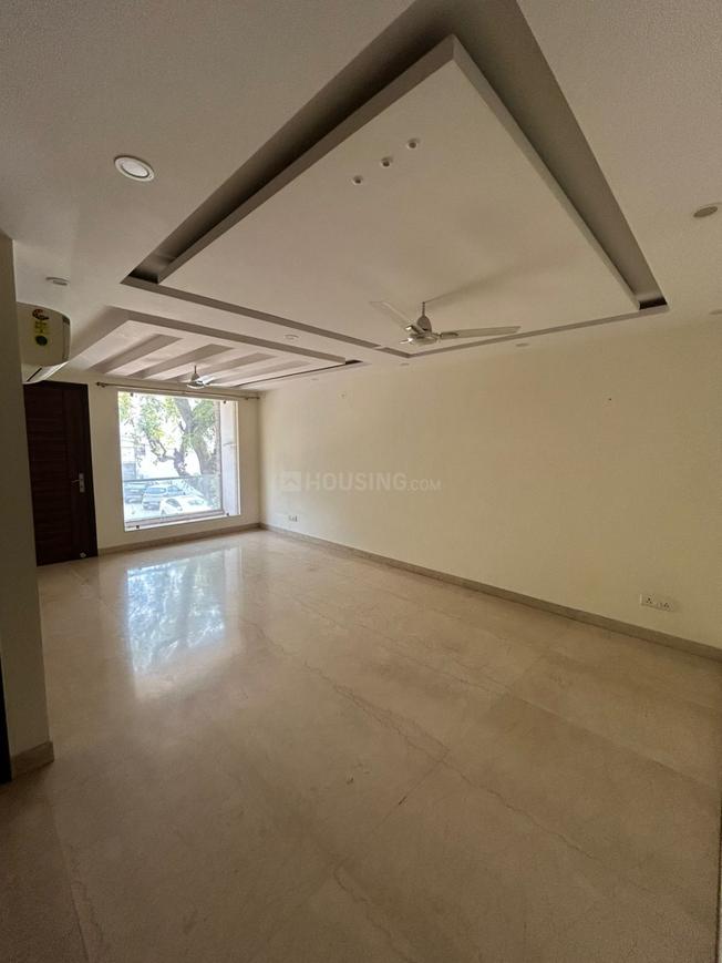 4 BHK for rent in DLF Phase 1, Gurugram — semi-furnished — 2700 sq.ft — DLF City Phase 1
