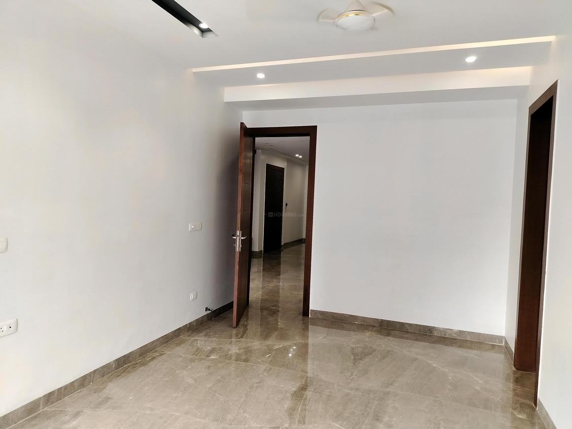 4 BHK for rent in DLF Phase 1, Gurugram — semi-furnished — 3400 sq.ft
