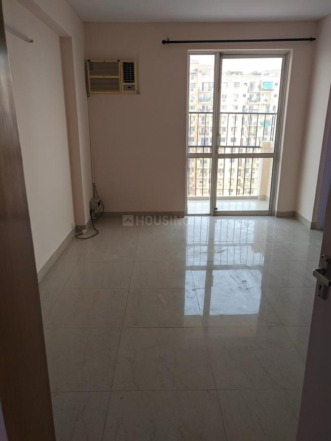 4 BHK for rent in DLF Phase 2, Gurugram — semi-furnished — 1760 sq.ft — DLF Oakwood Estate