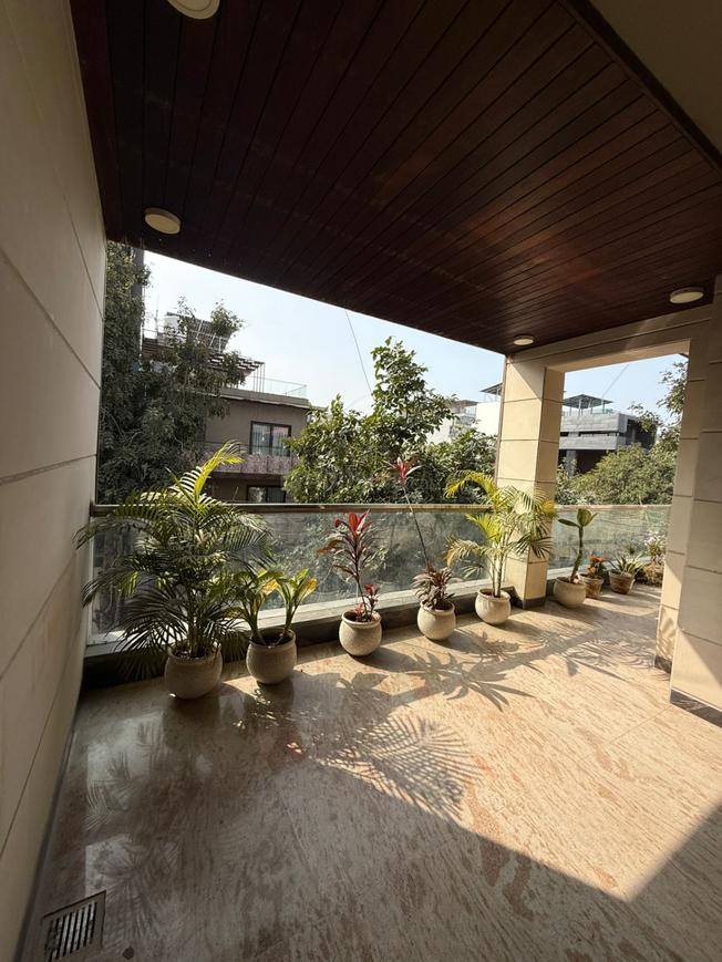 4 BHK for rent in DLF Phase 3, Gurugram — 2800 sq.ft