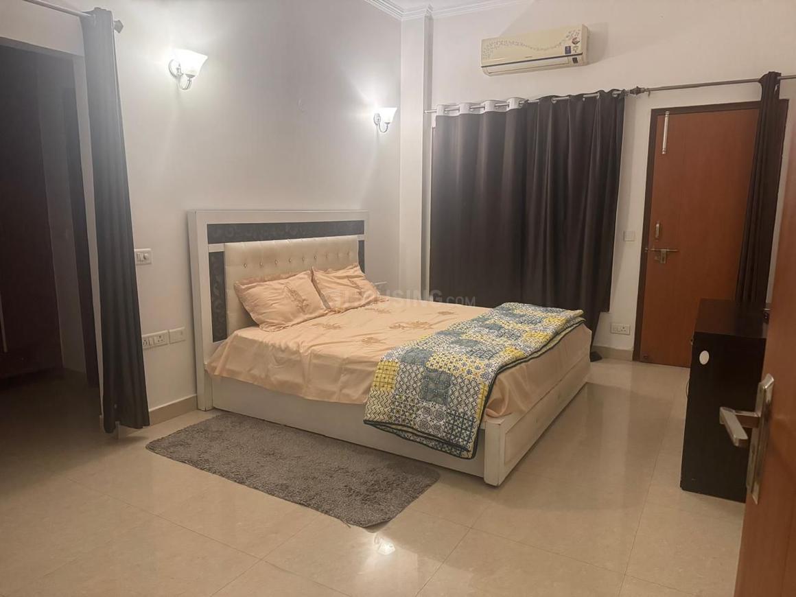 4 BHK for rent in DLF Phase 4, Gurugram — 2400 sq.ft