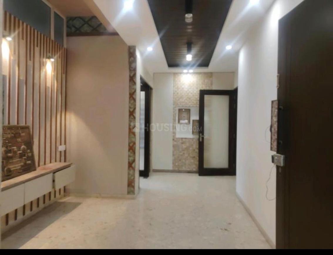 4 BHK for rent in DLF Phase 4, Gurugram — semi-furnished — 2500 sq.ft