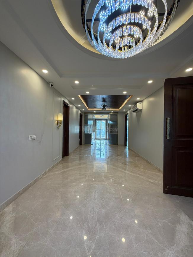 4 BHK for rent in DLF Phase 4, Gurugram — semi-furnished — 3200 sq.ft