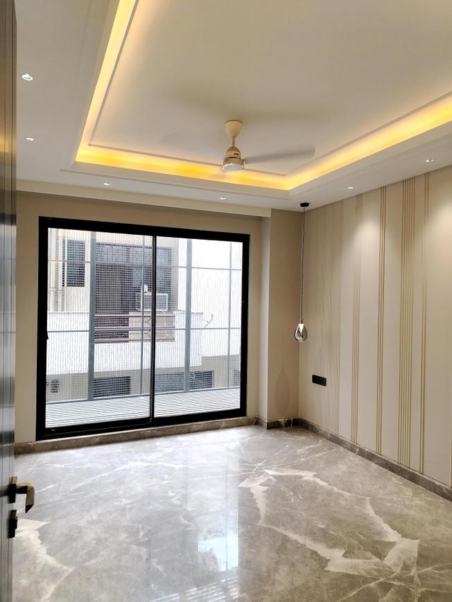 4 BHK for rent in DLF Phase 4, Gurugram — semi-furnished — 2844 sq.ft — Independent Floors At DLF City Phase IV