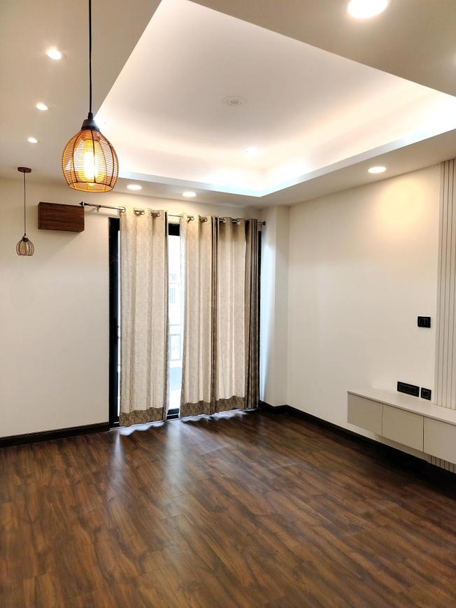 4 BHK for rent in DLF Phase 4, Gurugram — semi-furnished — 3600 sq.ft — Independent Floors At DLF City Phase IV