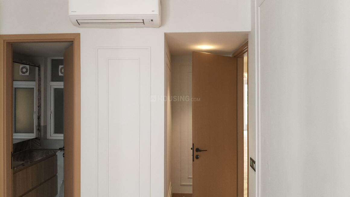 4 BHK for rent in DLF Phase 5, Gurugram — semi-furnished — 2700 sq.ft — DLF The Grove