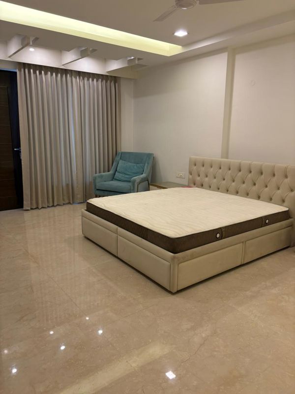 4 BHK for rent in Dlf Phase ii, Gurugram — furnished — 300 sq.ft
