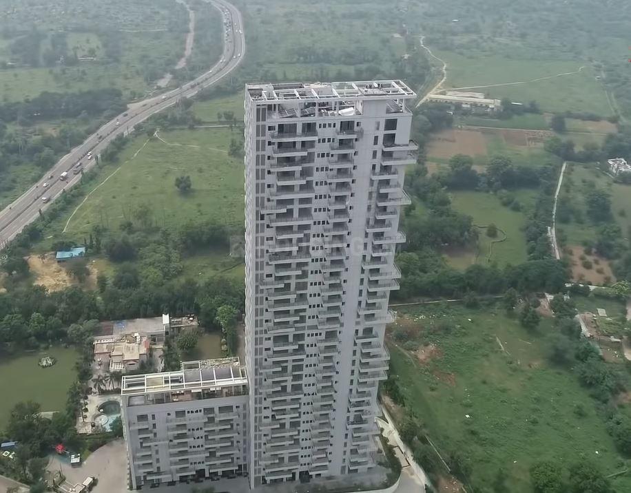 4 BHK for rent in Gwal Pahari, Gurugram — semi-furnished — 5350 sq.ft — Paras Quartier