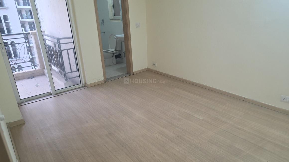 4 BHK for rent in Manesar, Gurugram — semi-furnished — 2350 sq.ft — DLF Express Greens