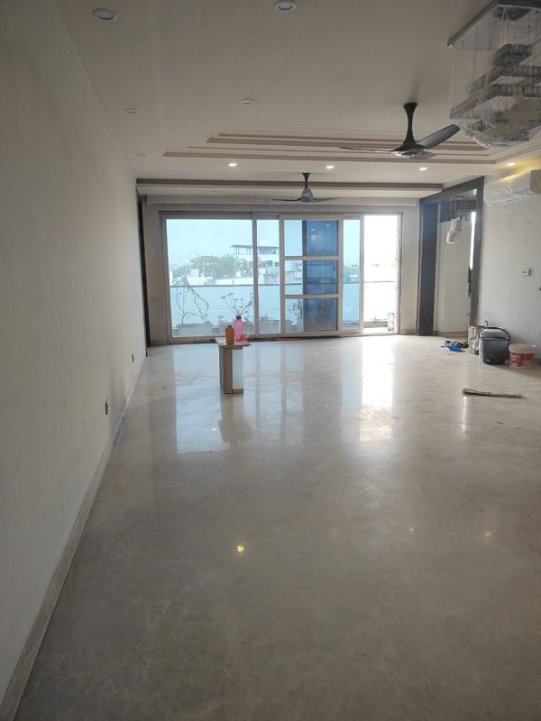 4 BHK for rent in Mayfield Garden, Gurugram — semi-furnished — 360 sq.ft