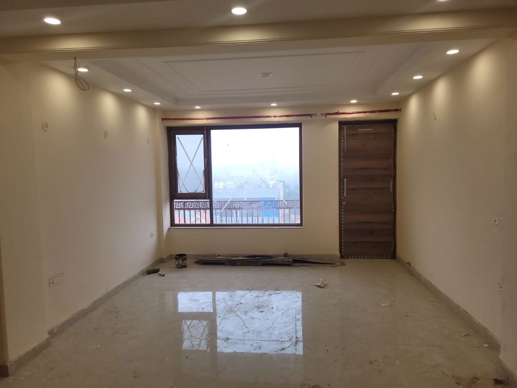4 BHK for rent in Palam Vihar Extension, Gurugram — semi-furnished — 360 sq.ft — Ansal Palam Triangle