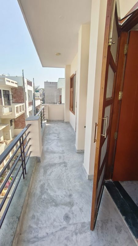 4 BHK for rent in Palam Vihar, Gurugram — semi-furnished — 250 sq.ft — Ansal Plaza Gurgaon