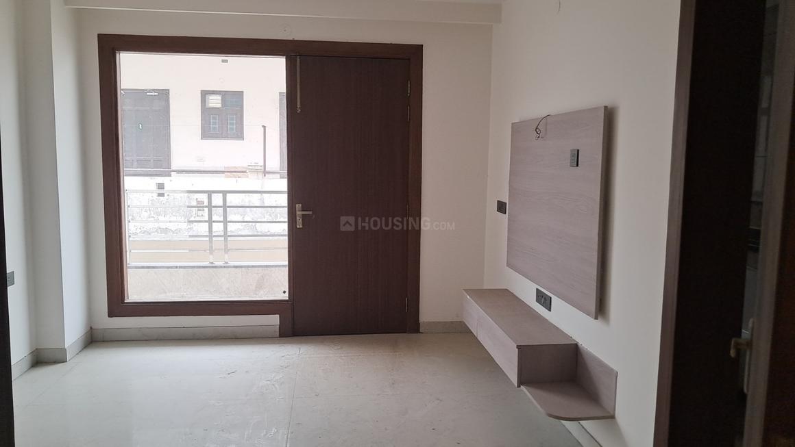 4 BHK for rent in Sector 10, Gurugram — semi-furnished — 3200 sq.ft