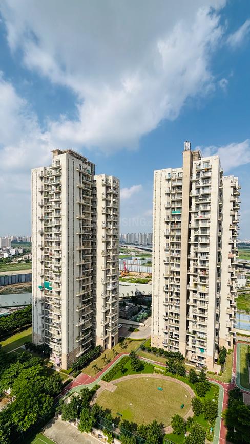 4 BHK for rent in Sector 102, Gurugram — semi-furnished — 2140 sq.ft — Conscient Heritage Max