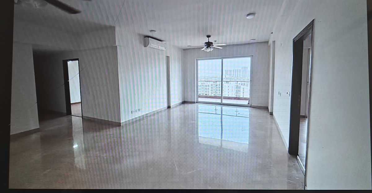 4 BHK for rent in Sector 106, Gurugram — semi-furnished — 2720 sq.ft — Godrej Meridien