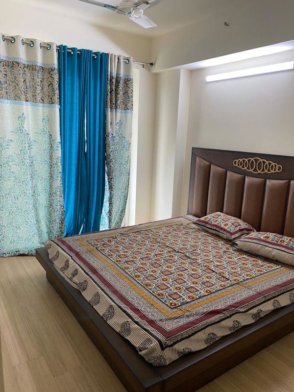 4 BHK for rent in Sector 106, Gurugram — semi-furnished — 2720 sq.ft — Godrej Meridien