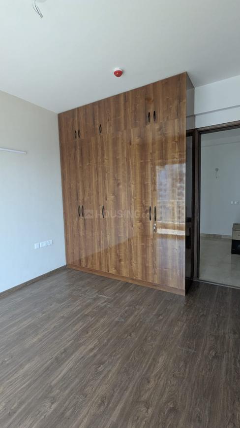 4 BHK for rent in Sector 106, Gurugram — semi-furnished — 1750 sq.ft — Paras Dews
