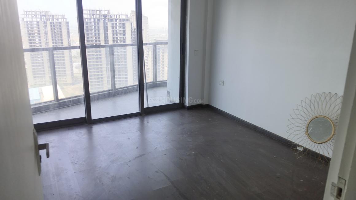 4 BHK for rent in Sector 106, Gurugram — semi-furnished — 1880 sq.ft — Paras Dews