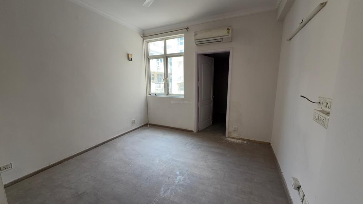 4 BHK for rent in Sector 109, Gurugram — semi-furnished — 2890 sq.ft — Raheja Atharva