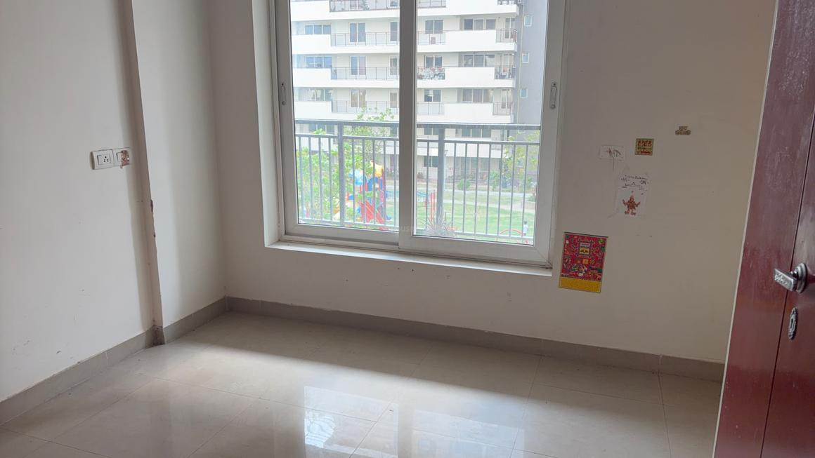 4 BHK for rent in Sector 109, Gurugram — semi-furnished — 2836 sq.ft — Brisk Lumbini Terrace Homes