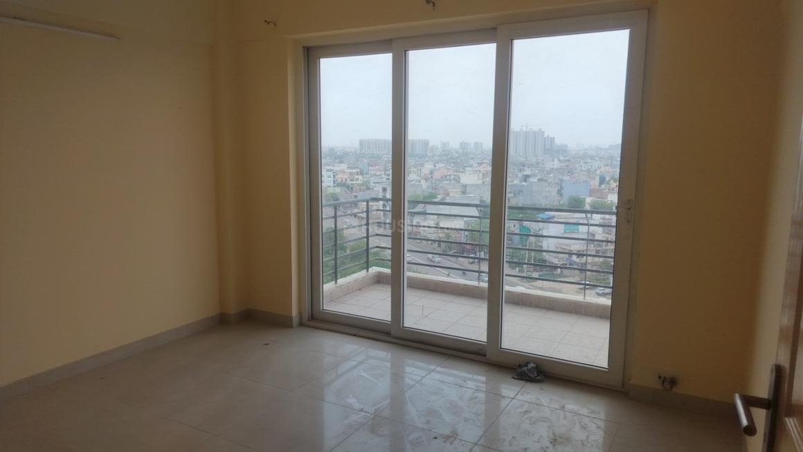 4 BHK for rent in Sector 110A, Gurugram — semi-furnished — 2350 sq.ft — Mahindra Aura