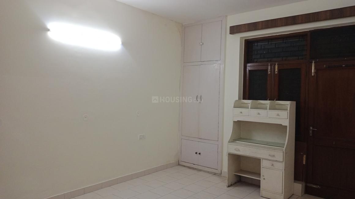 4 BHK for rent in Sector 14, Gurugram — semi-furnished — 3500 sq.ft