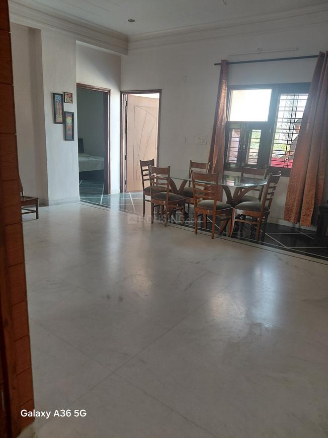 4 BHK for rent in Sector 15, Gurugram — 2500 sq.ft