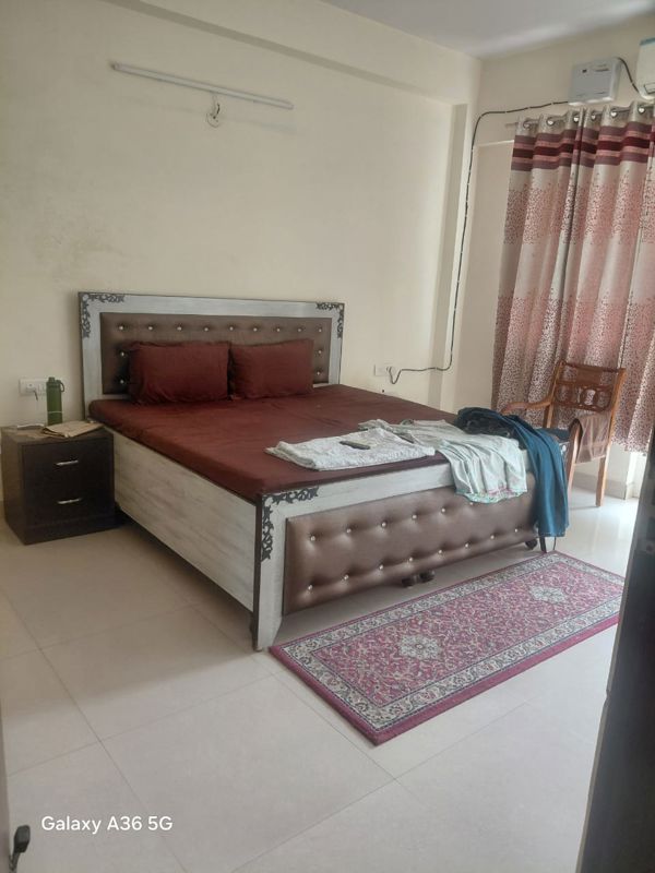 4 BHK for rent in Sector 15 ii, Gurugram — semi-furnished — 2700 sq.ft