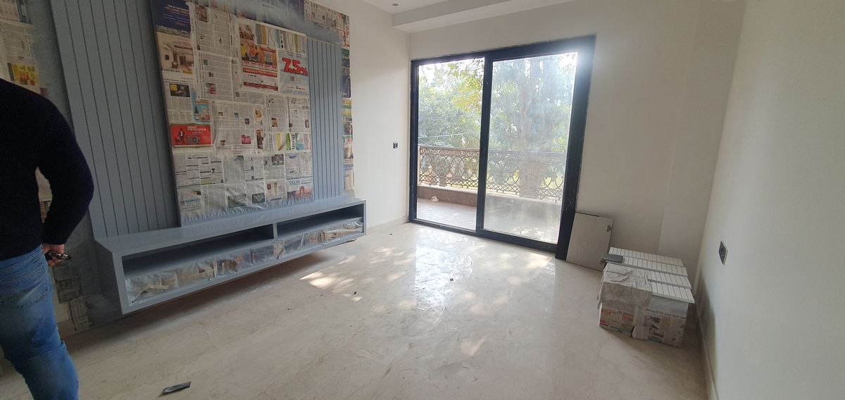 4 BHK for rent in Sector 21, Gurugram — semi-furnished — 2100 sq.ft