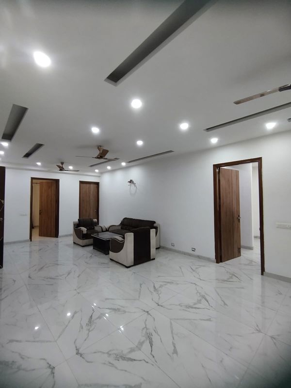 4 BHK for rent in Sector 23, Gurugram — semi-furnished — 3200 sq.ft