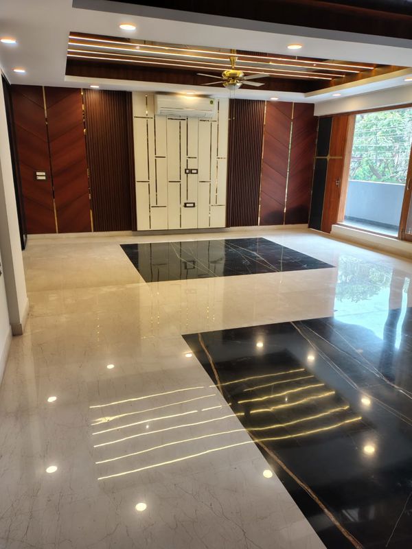 4 BHK for rent in Sector 25, Gurugram — semi-furnished — 4500 sq.ft