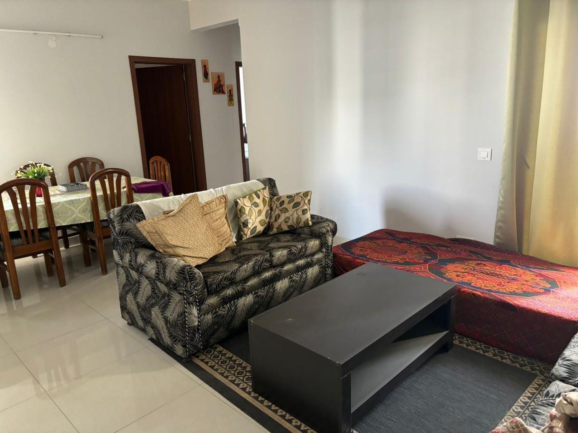 4 BHK for rent in Sector 33, Gurugram — semi-furnished — 1970 sq.ft — Central Park Flower Valley