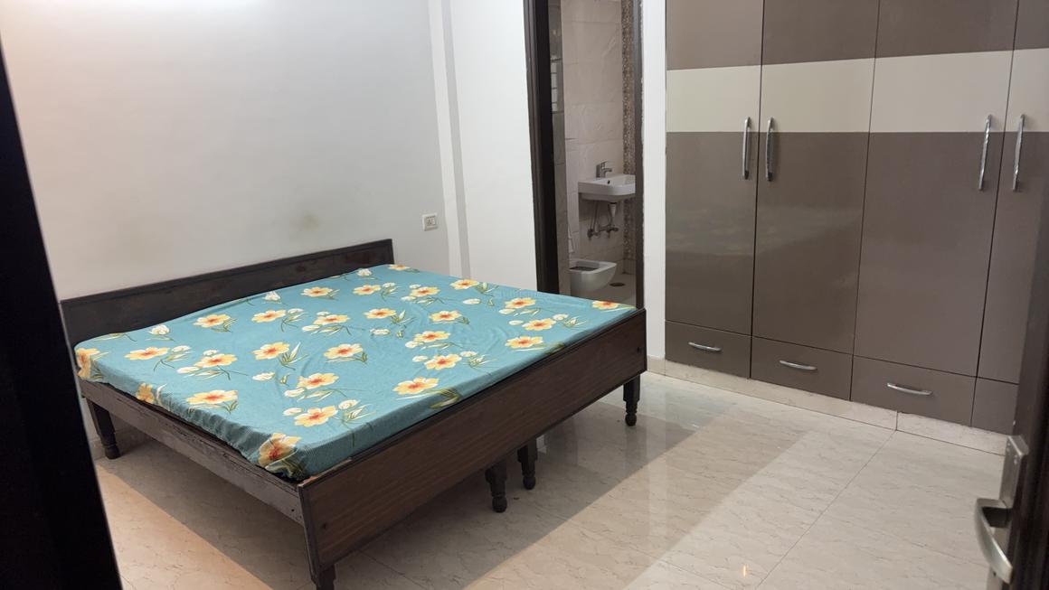 4 BHK for rent in Sector 38, Gurugram — 2400 sq.ft