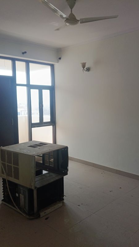 4 BHK for rent in Sector 39, Gurugram — semi-furnished — 2500 sq.ft