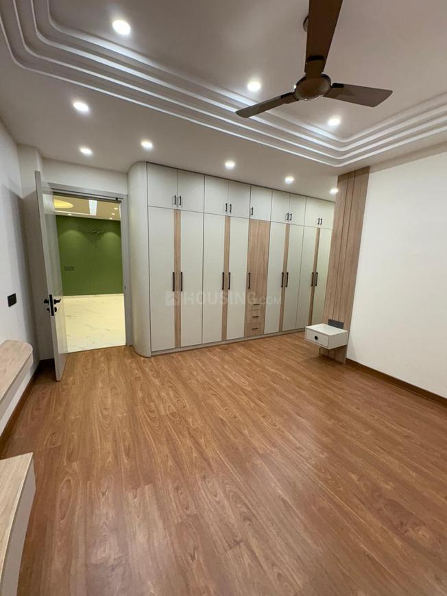 4 BHK for rent in Sector 39, Gurugram — semi-furnished — 4000 sq.ft