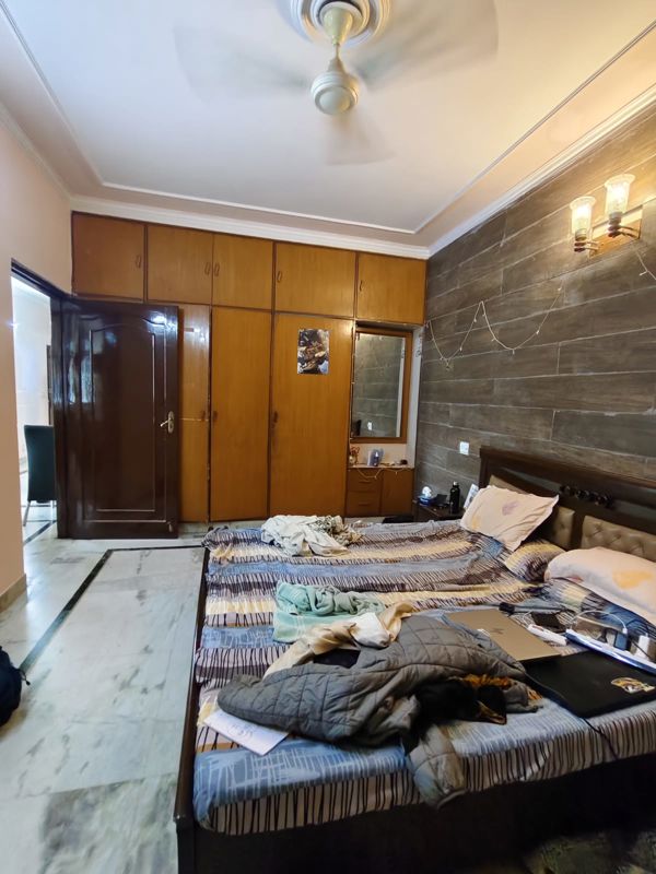 4 BHK for rent in Sector 40, Gurugram — semi-furnished — 400 sq.ft