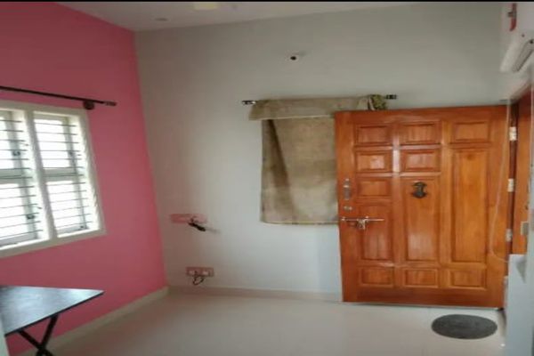 4 BHK for rent in Sector 43, Gurugram — semi-furnished — 1243 sq.ft