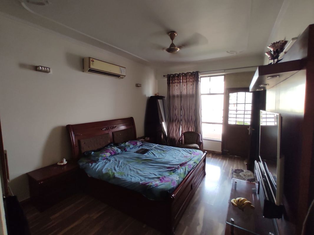 4 BHK for rent in Sector 45, Gurugram — furnished — 2400 sq.ft — Apex Flat