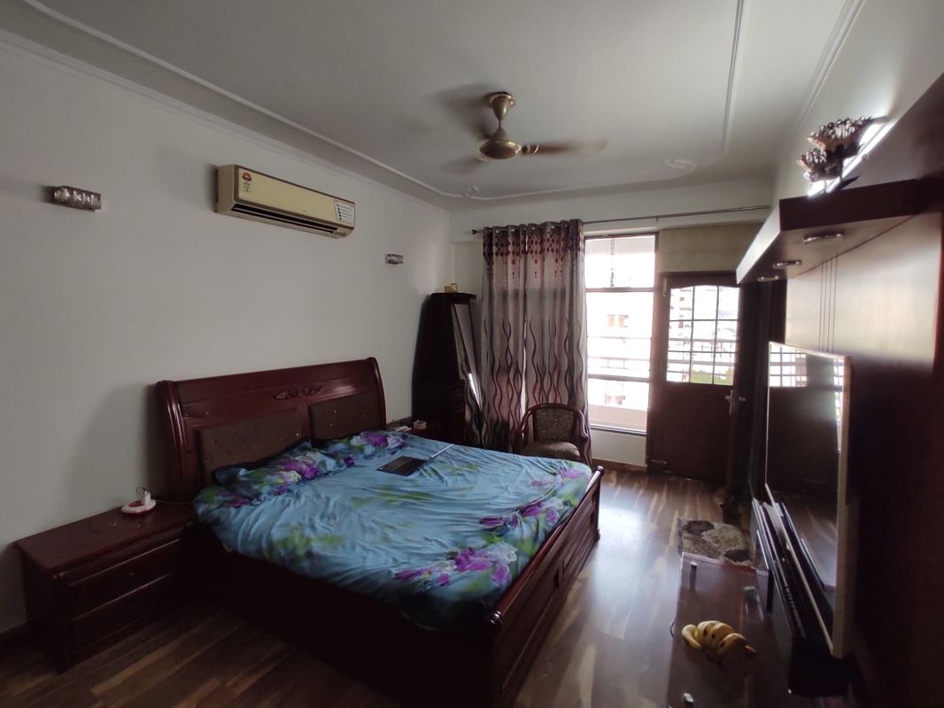 4 BHK for rent in Sector 45, Gurugram — furnished — 2400 sq.ft — Apex Flat