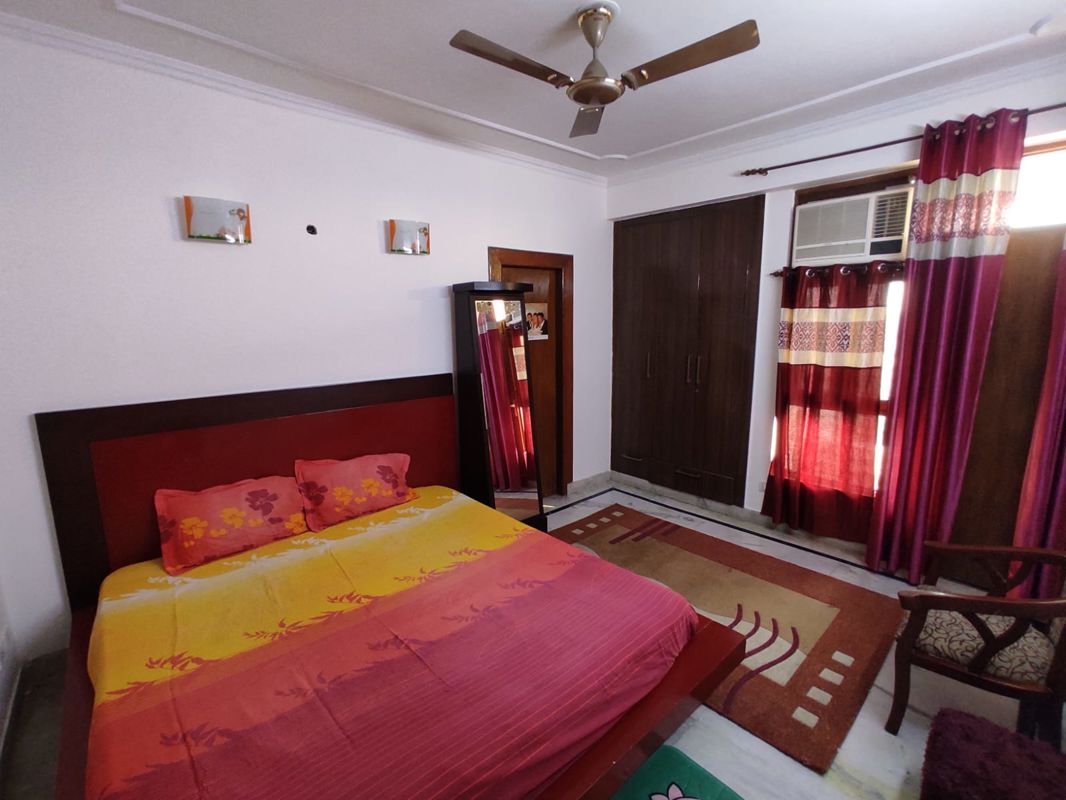 4 BHK for rent in Sector 45, Gurugram — furnished — 2400 sq.ft — Doordarshan Flat