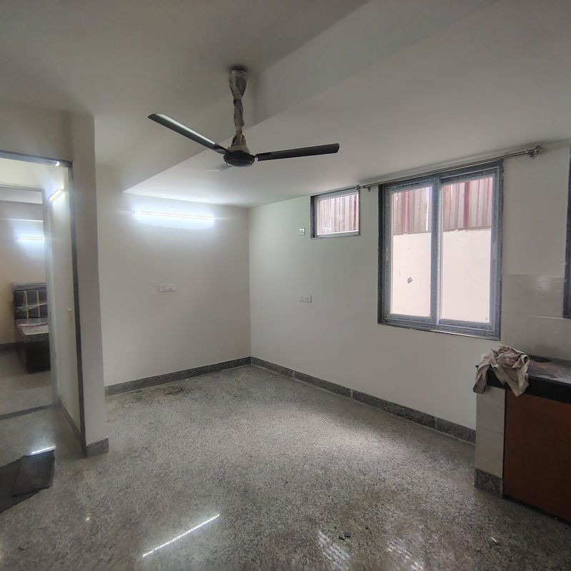 4 BHK for rent in Sector 45, Gurugram — semi-furnished — 3800 sq.ft — Jasminium Flat