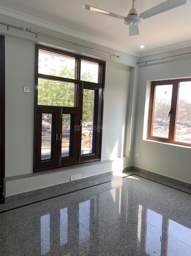 4 BHK for rent in Sector 46, Gurugram — semi-furnished — 2000 sq.ft