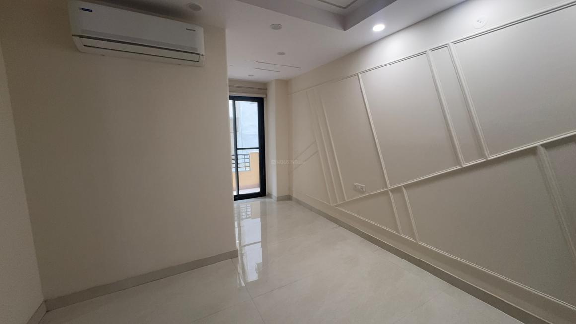 4 BHK for rent in Sector 46, Gurugram — semi-furnished — 2300 sq.ft